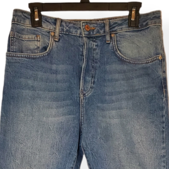 Forever 21 Cropped Distressed Raw Kick Flare Jeans 30 - Picture 2 of 9